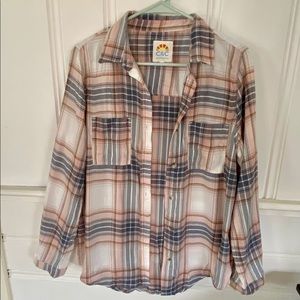 C&C California Pink Flannel Shirt Size M